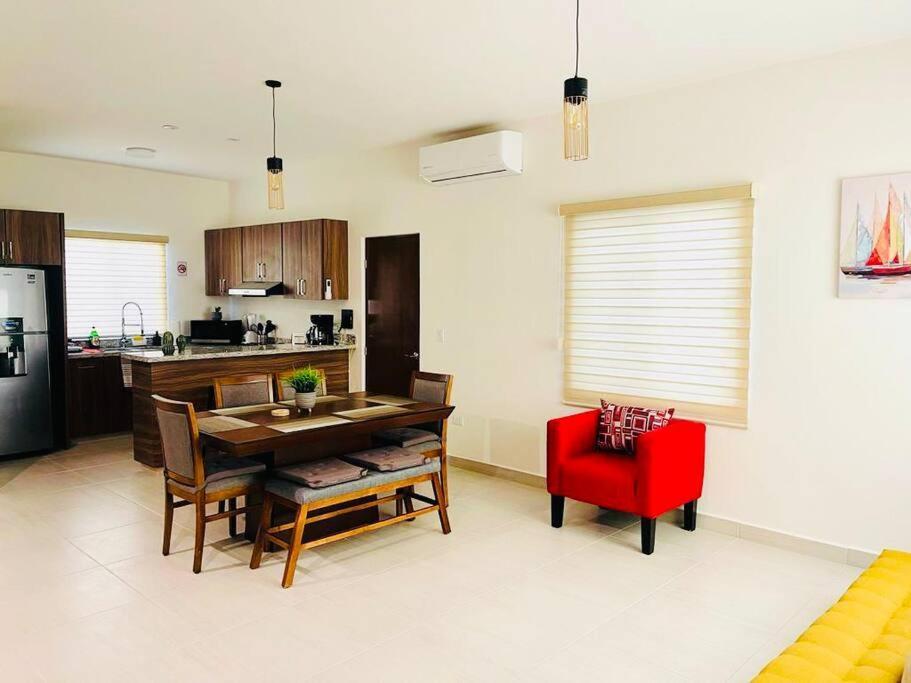 Casa Sol #222, Para 6 Personas ลาปาซ ภายนอก รูปภาพ